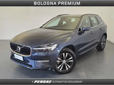 Volvo XC60 B4 Geartronic Momentum Pro del 2021 usata a Casalecchio di Reno