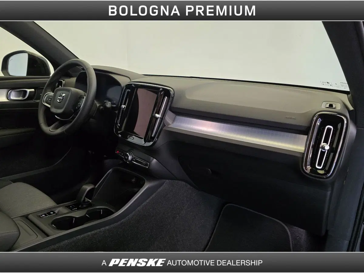 Volvo XC40 usata a Bologna (18)