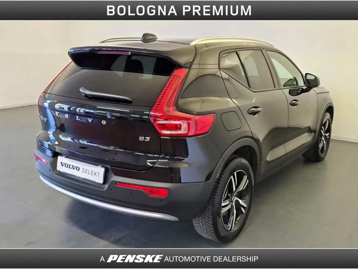 Volvo XC40 usata a Bologna (2)