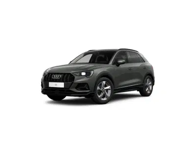 Audi Q3 35 2.0 tdi Business Advanced s-tronic del 2023 usata a Asti