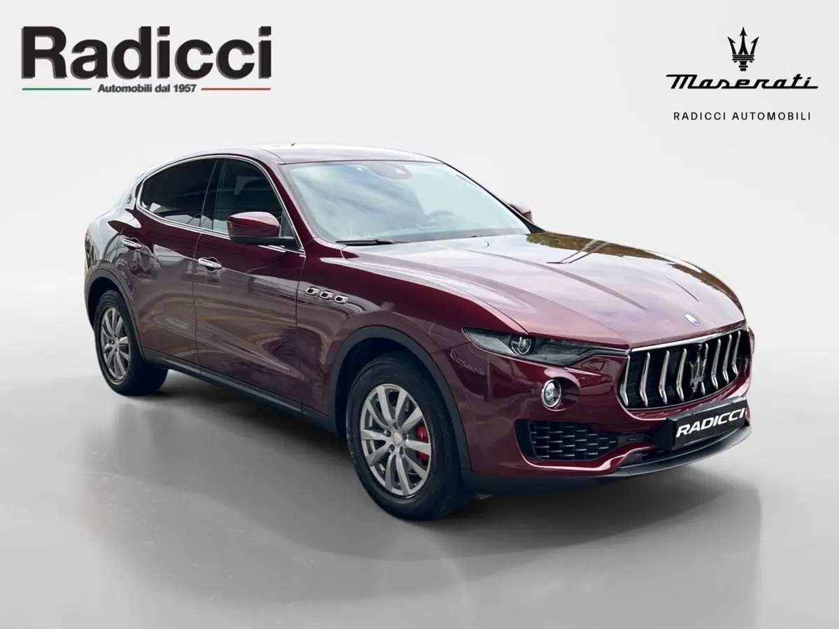 Maserati Levante usata a Ancona (3)