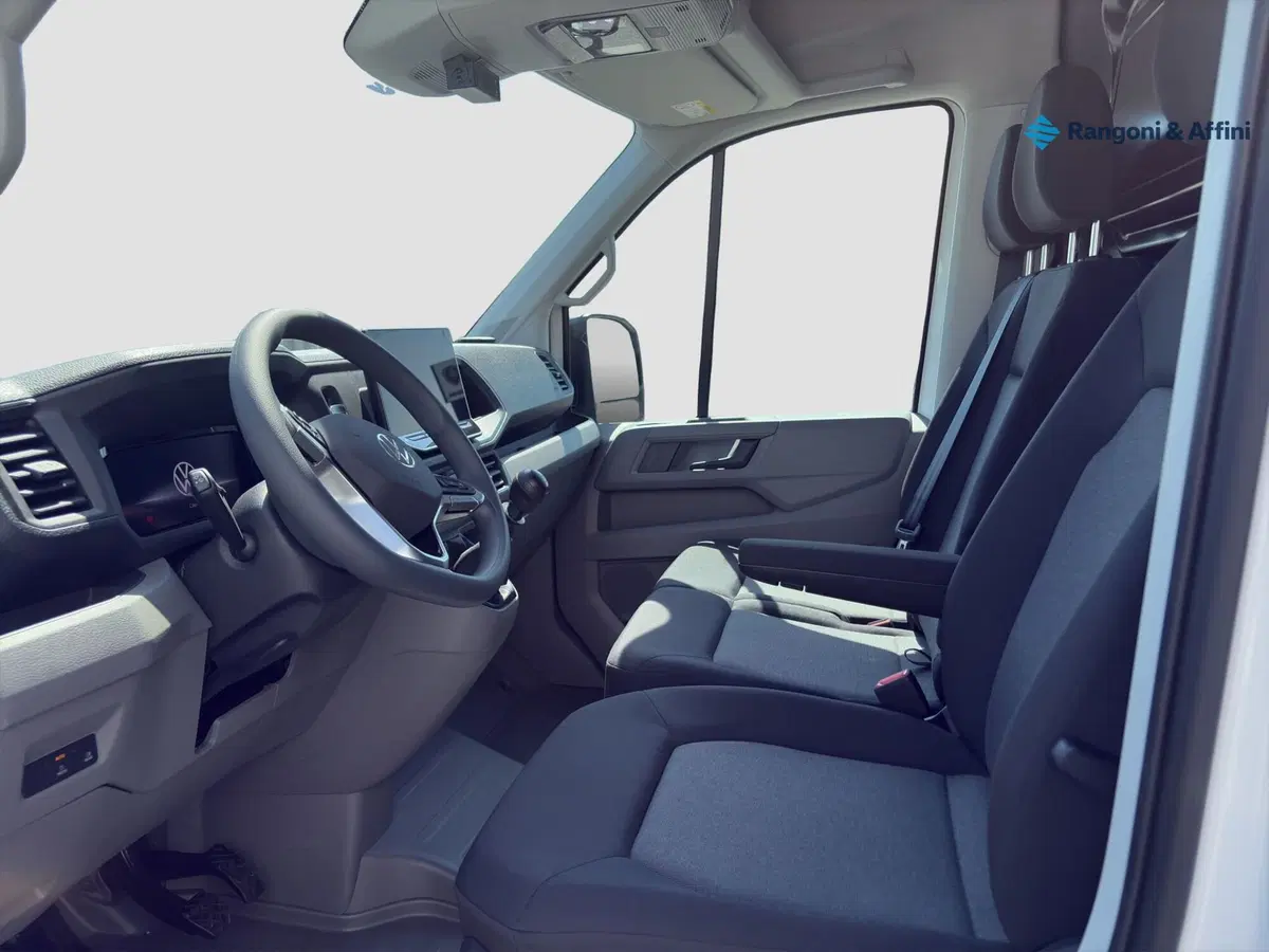 Volkswagen Veicoli Commerciali Crafter Furgone nuova a Mantova (8)