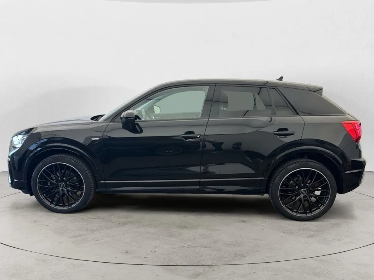 Audi Q2 usata a Caserta (3)