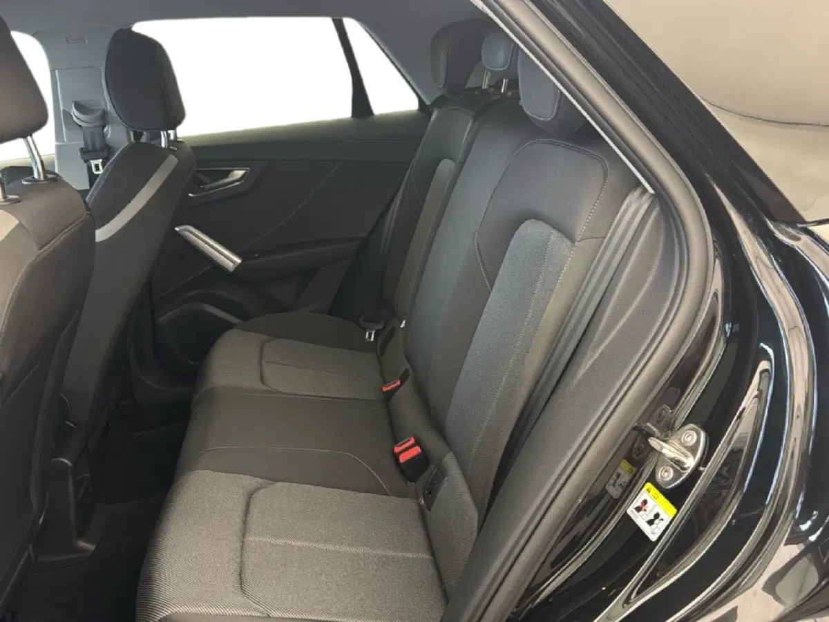 Audi Q2 usata a Caserta (7)