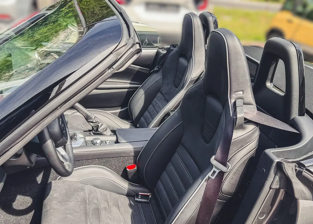 Mazda MX-5 usata a Verbano Cusio Ossola (9)