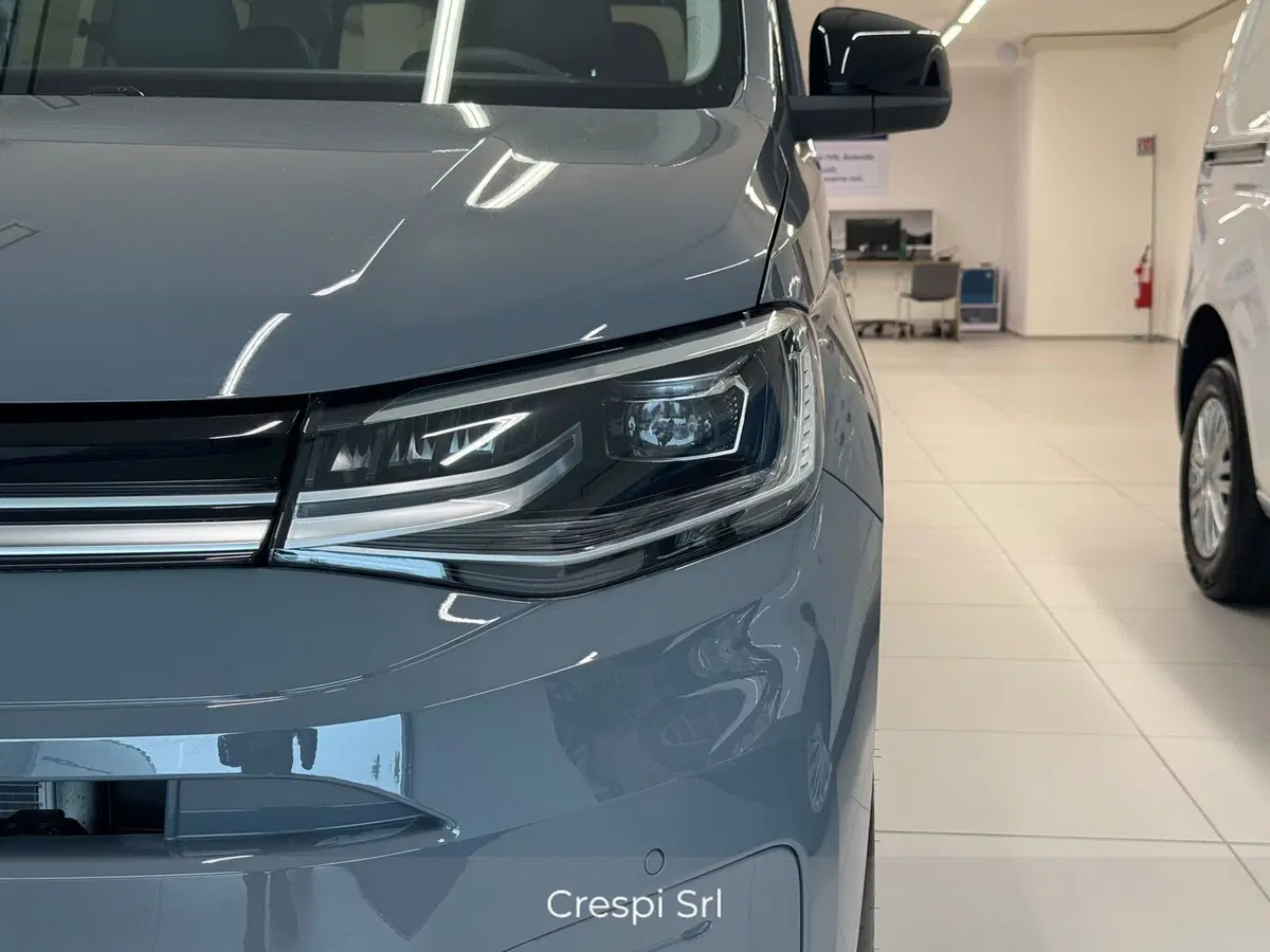Volkswagen Veicoli Commerciali Caddy nuova a Varese (5)