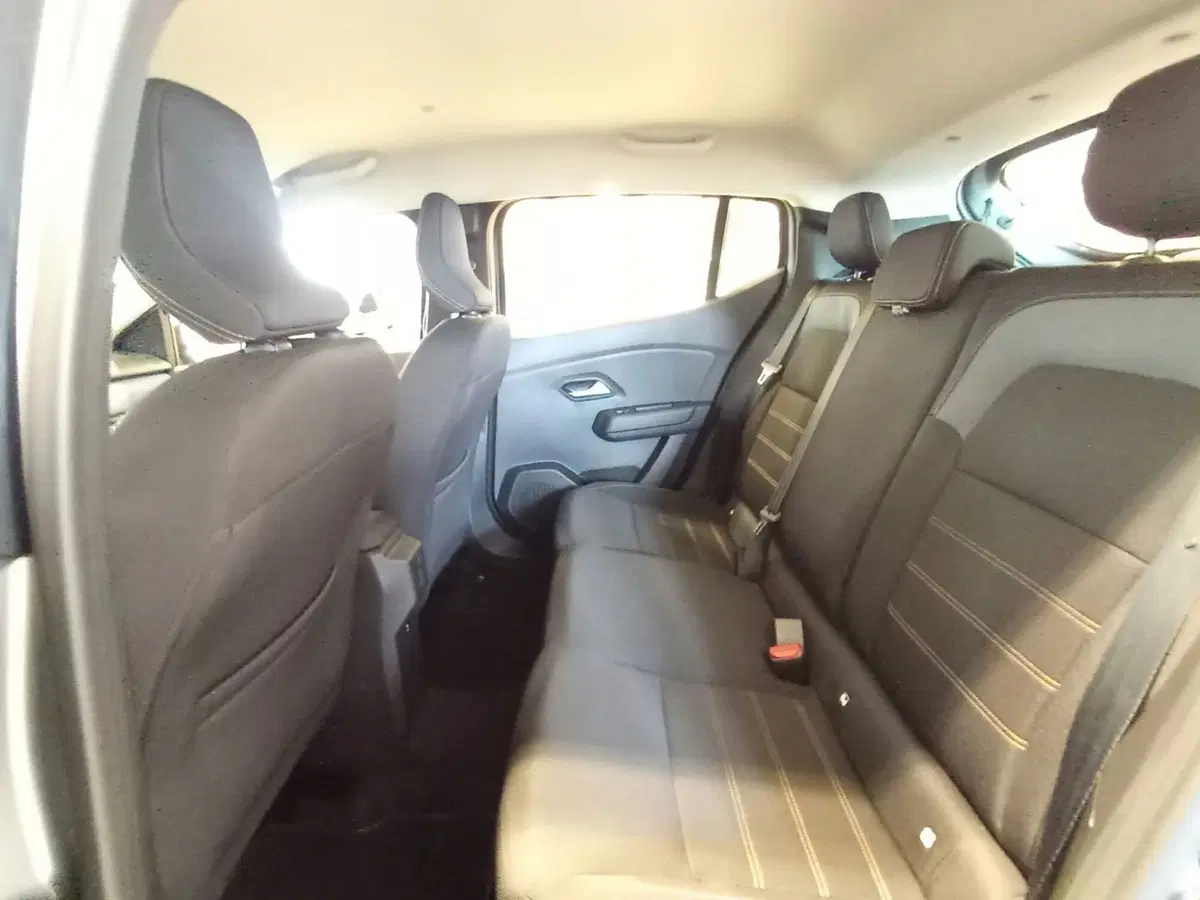 Dacia Sandero Stepway nuova a Firenze (6)