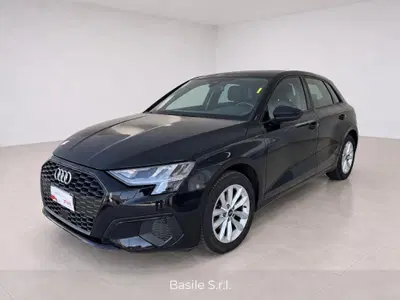 Audi A3 Sportback 30 g-tron S tronic Business del 2023 usata a Martina Franca