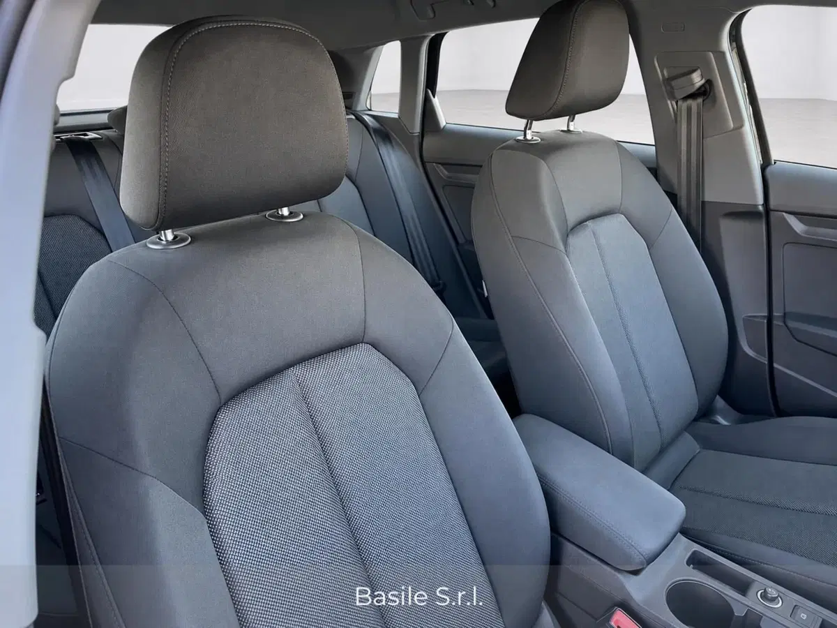 Audi A3 Sportback usata a Taranto (9)