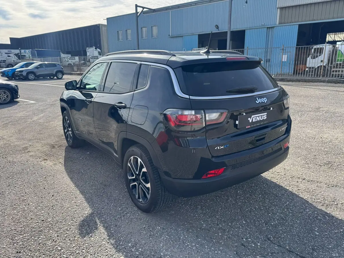 Jeep Compass nuova a Monza e Brianza (5)