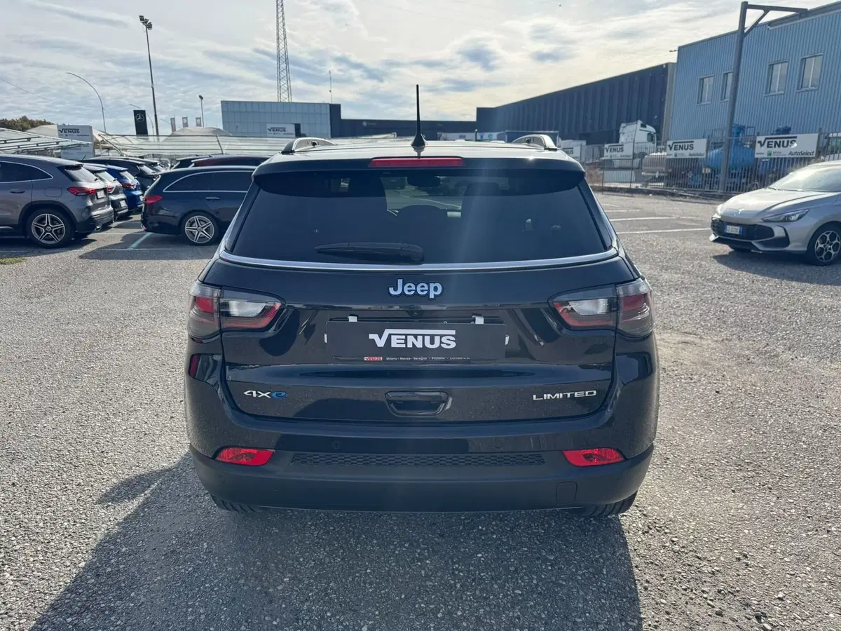 Jeep Compass nuova a Monza e Brianza (7)