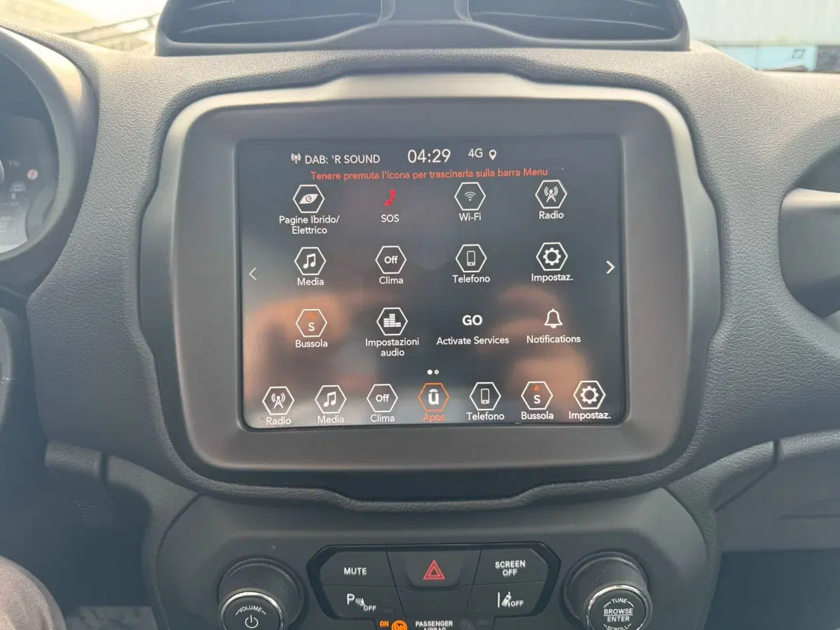 Jeep Renegade usata a Monza e Brianza (11)