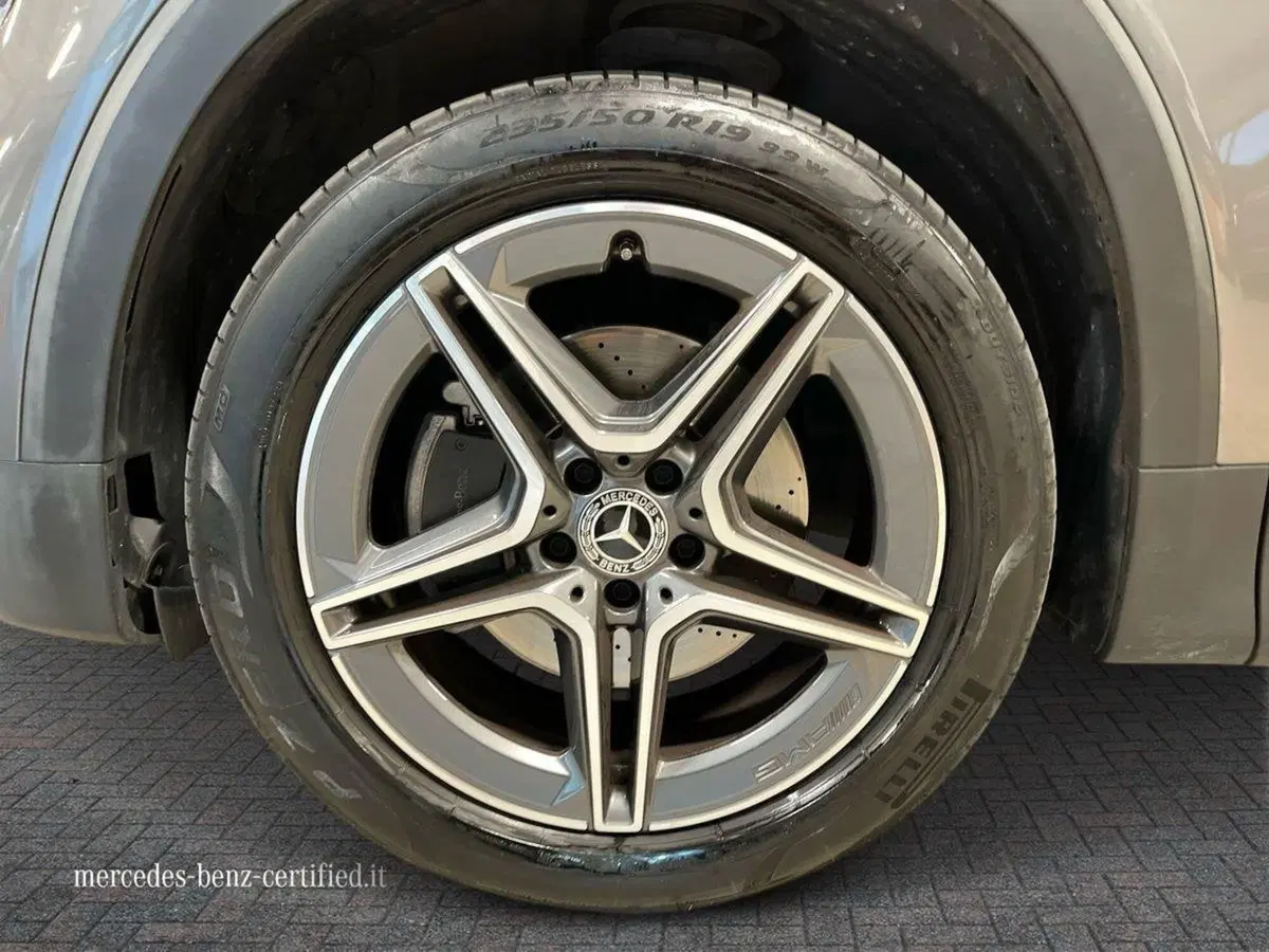 Mercedes-Benz GLB usata a Prato (17)