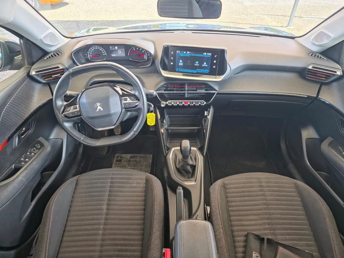 Peugeot 208 usata a Firenze (10)