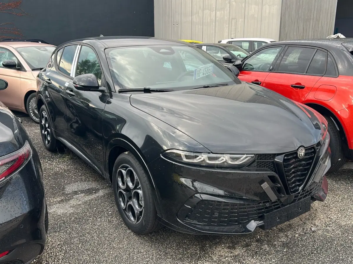 Alfa Romeo Tonale nuova a Frosinone (2)