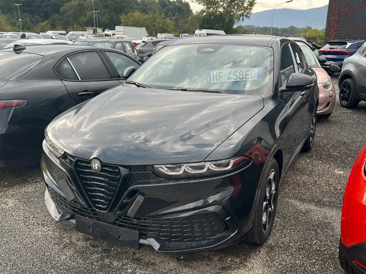 Alfa Romeo Tonale nuova a Frosinone (3)