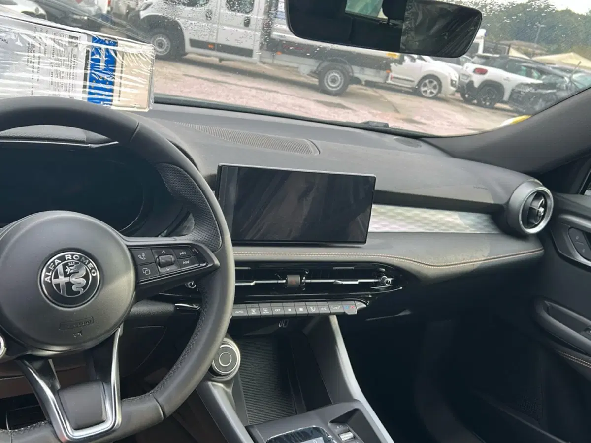 Alfa Romeo Tonale nuova a Frosinone (7)