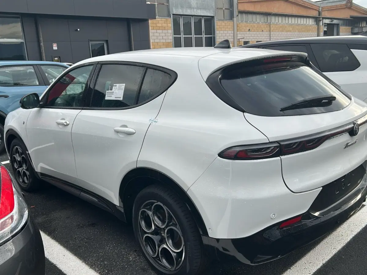 Alfa Romeo Tonale nuova a Frosinone (10)