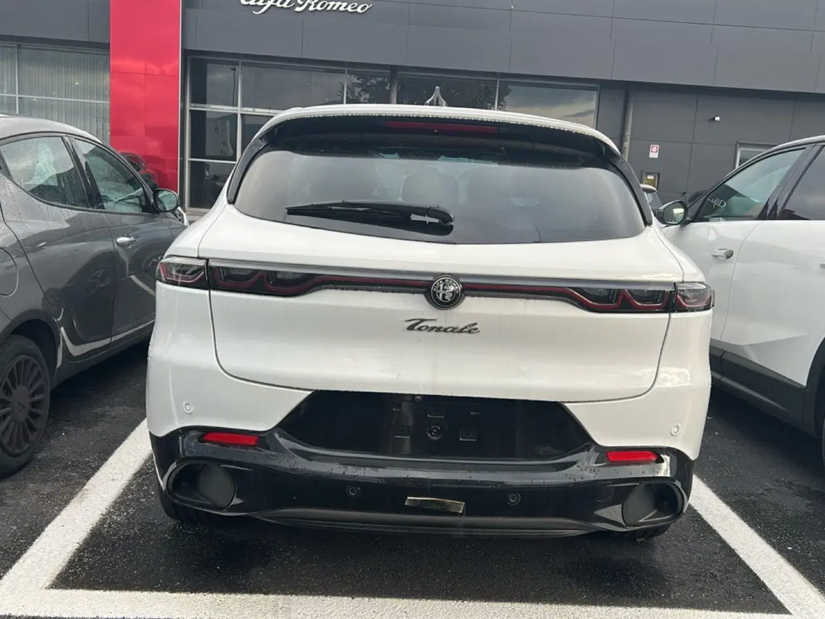 Alfa Romeo Tonale nuova a Frosinone (4)