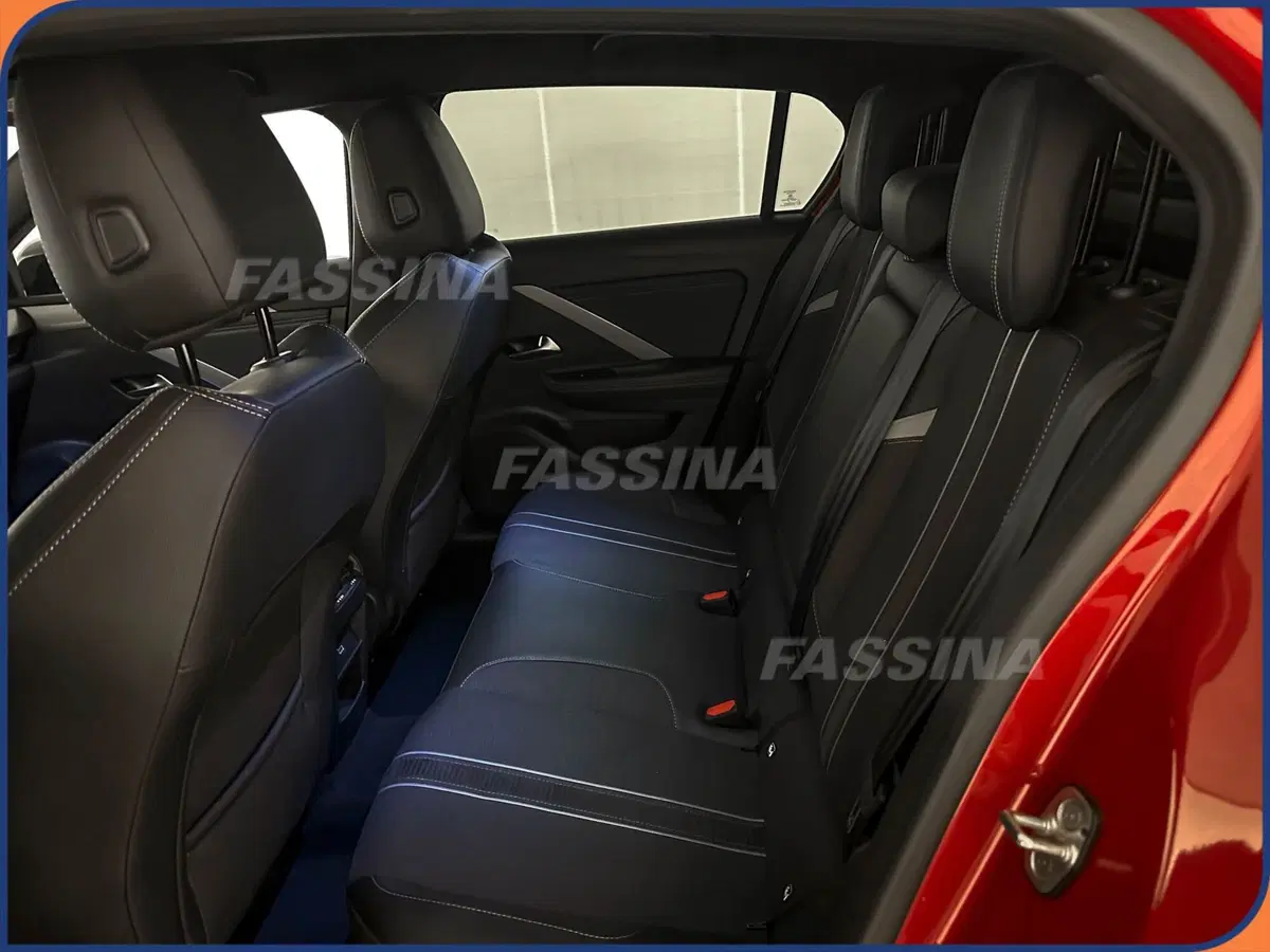 Opel Astra usata a Milano (10)