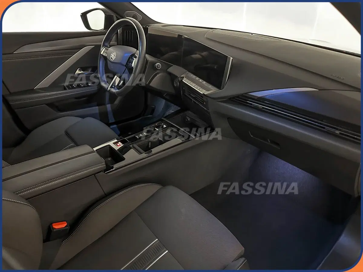 Opel Astra usata a Milano (13)