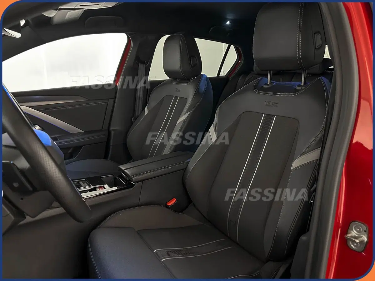 Opel Astra usata a Milano (8)