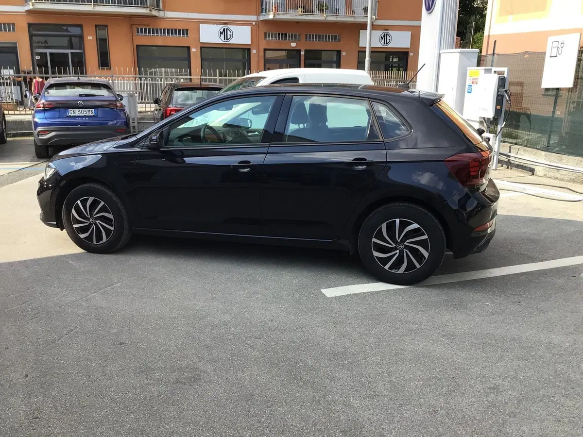 Volkswagen Polo usata a Genova (8)
