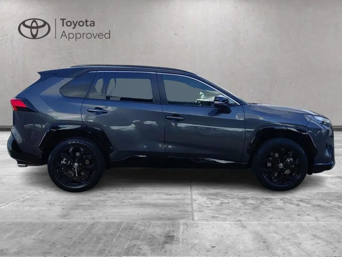 Toyota Rav4 usata a Cagliari (4)
