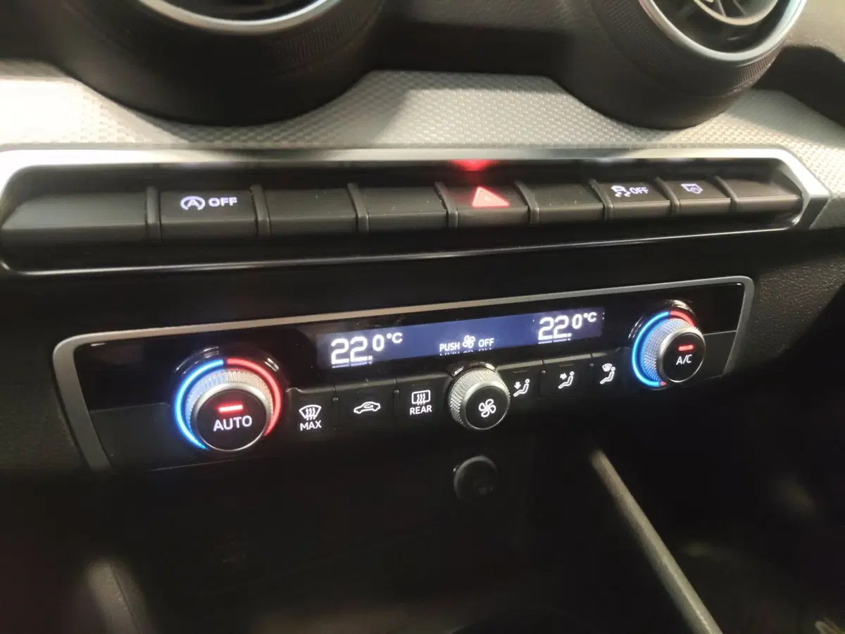 Audi Q2 usata a Modena (11)