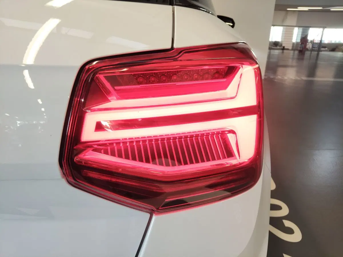 Audi Q2 usata a Modena (17)