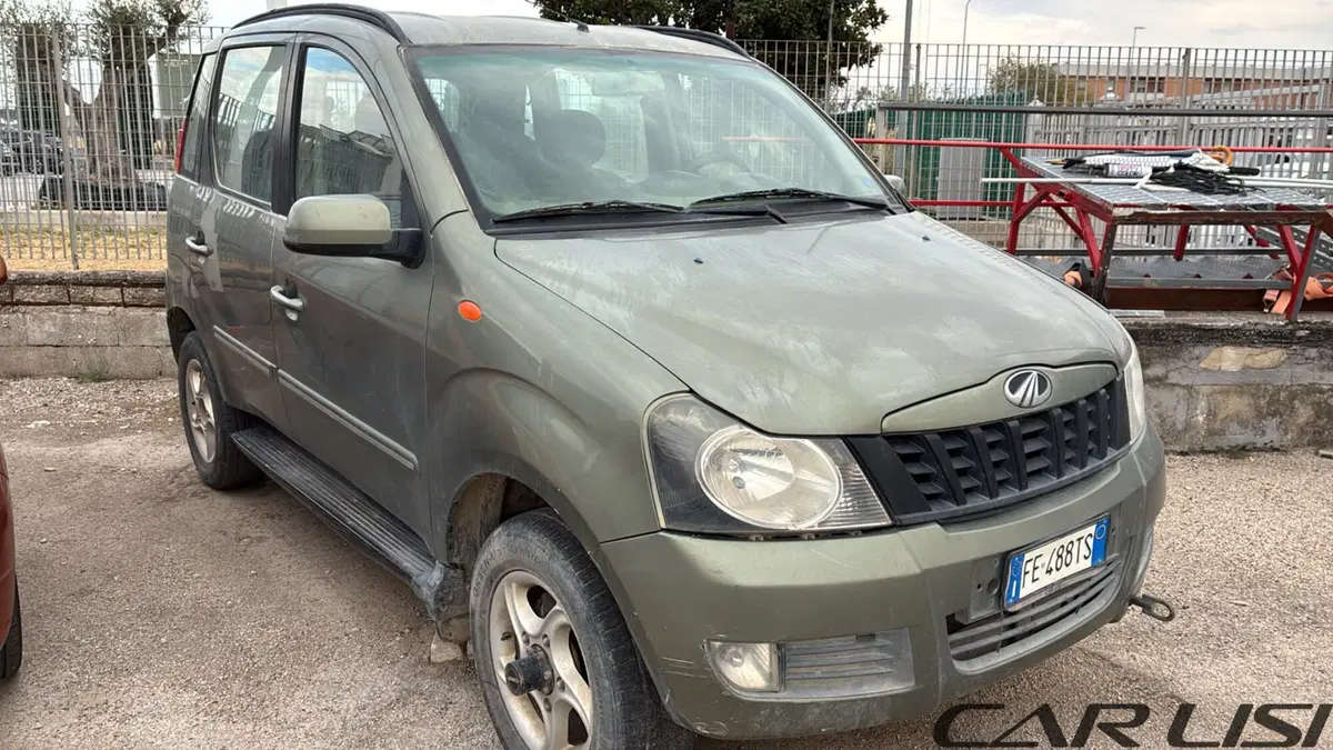 Mahindra Quanto usata a Foggia (2)