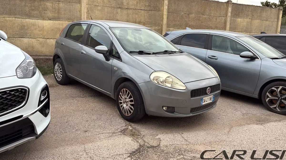 Fiat Grande Punto usata a Foggia (2)