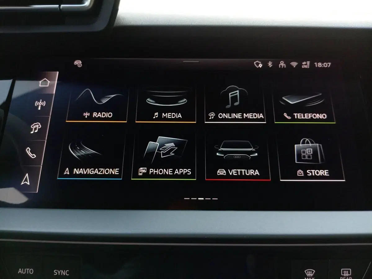 Audi A3 Sportback usata a Bari (6)