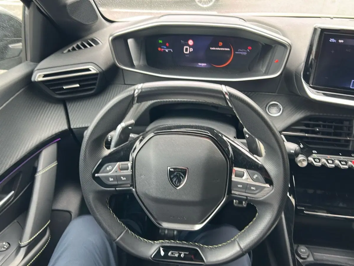 Peugeot 208 usata a Bergamo (12)
