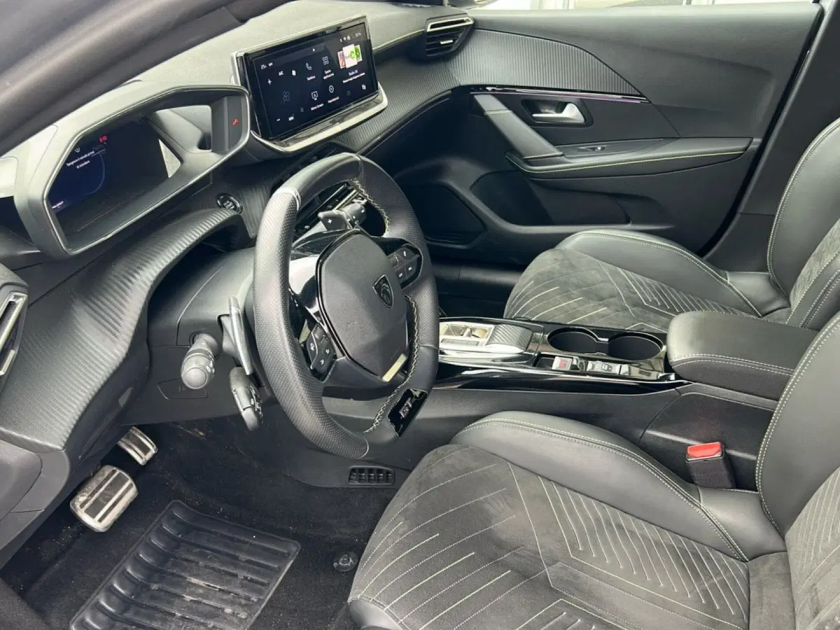 Peugeot 208 usata a Bergamo (15)