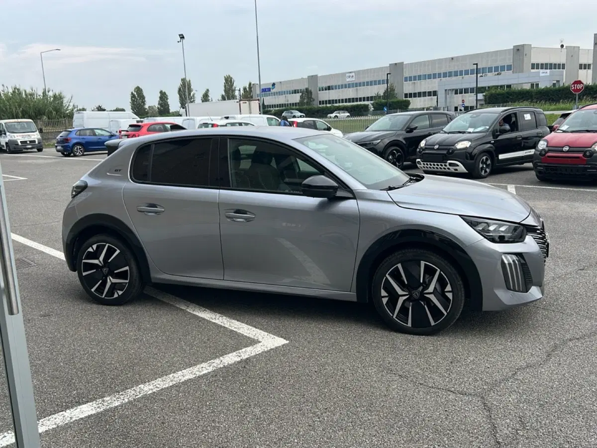 Peugeot 208 usata a Bergamo (6)