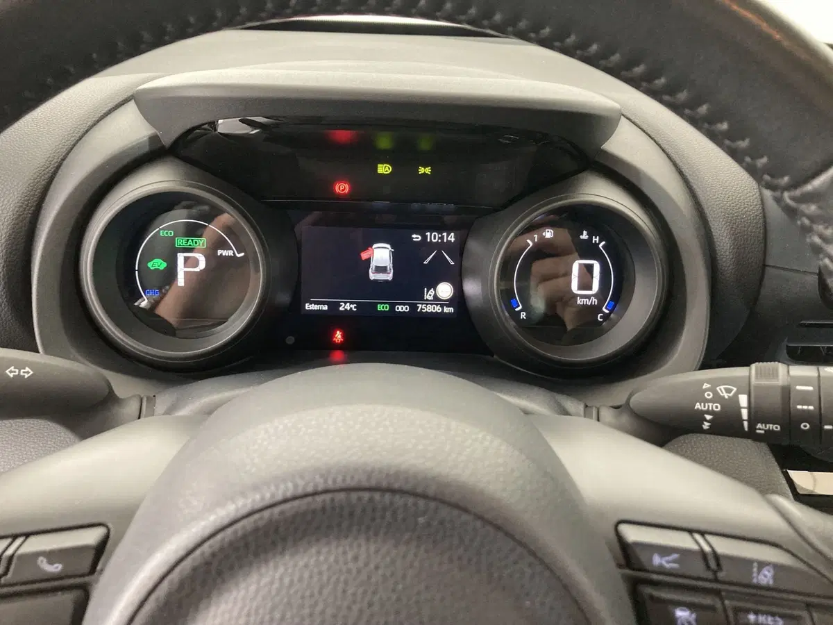 Toyota Yaris Cross usata a Barletta-Andria-Trani (12)