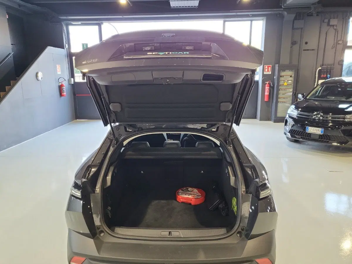 Peugeot 408 usata a Vicenza (11)