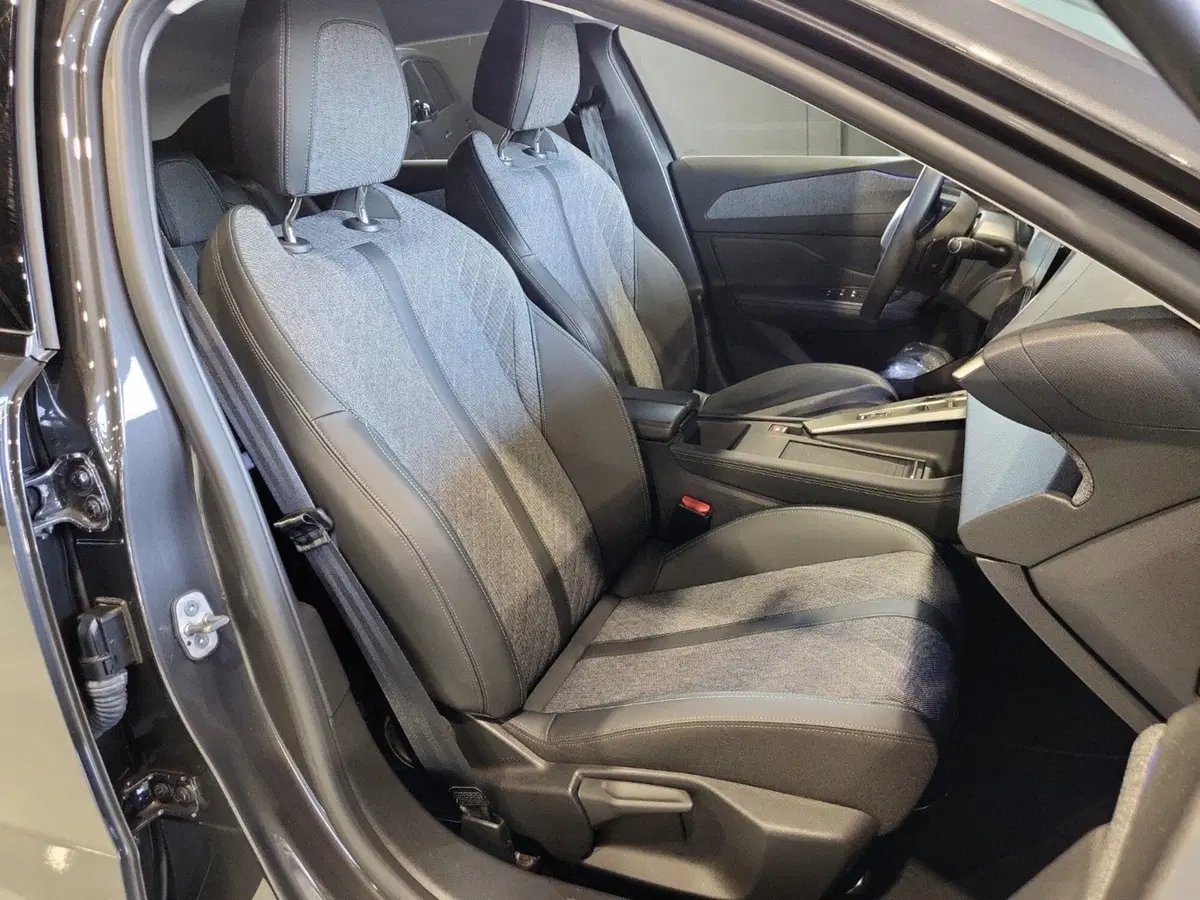 Peugeot 408 usata a Vicenza (13)