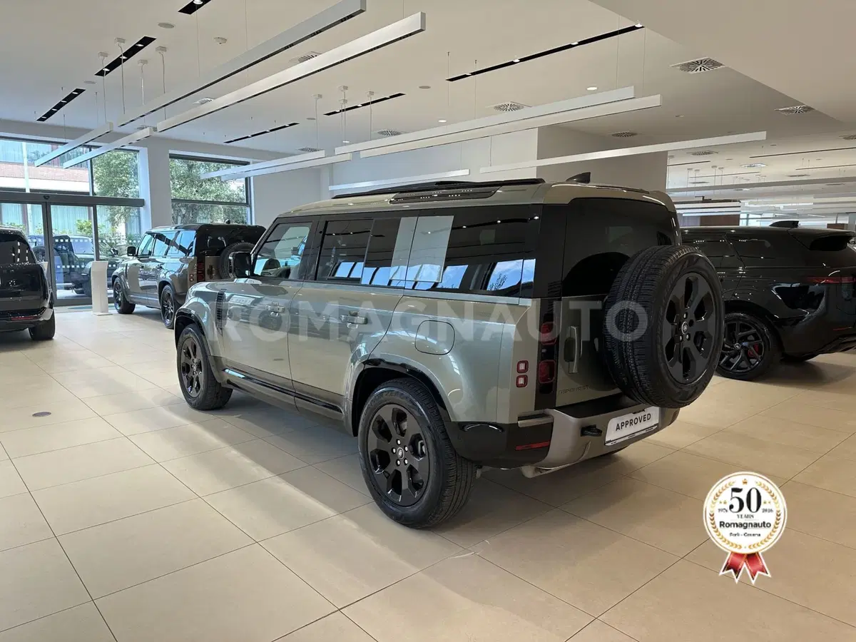 Land Rover Defender usata a Forlì-Cesena (7)