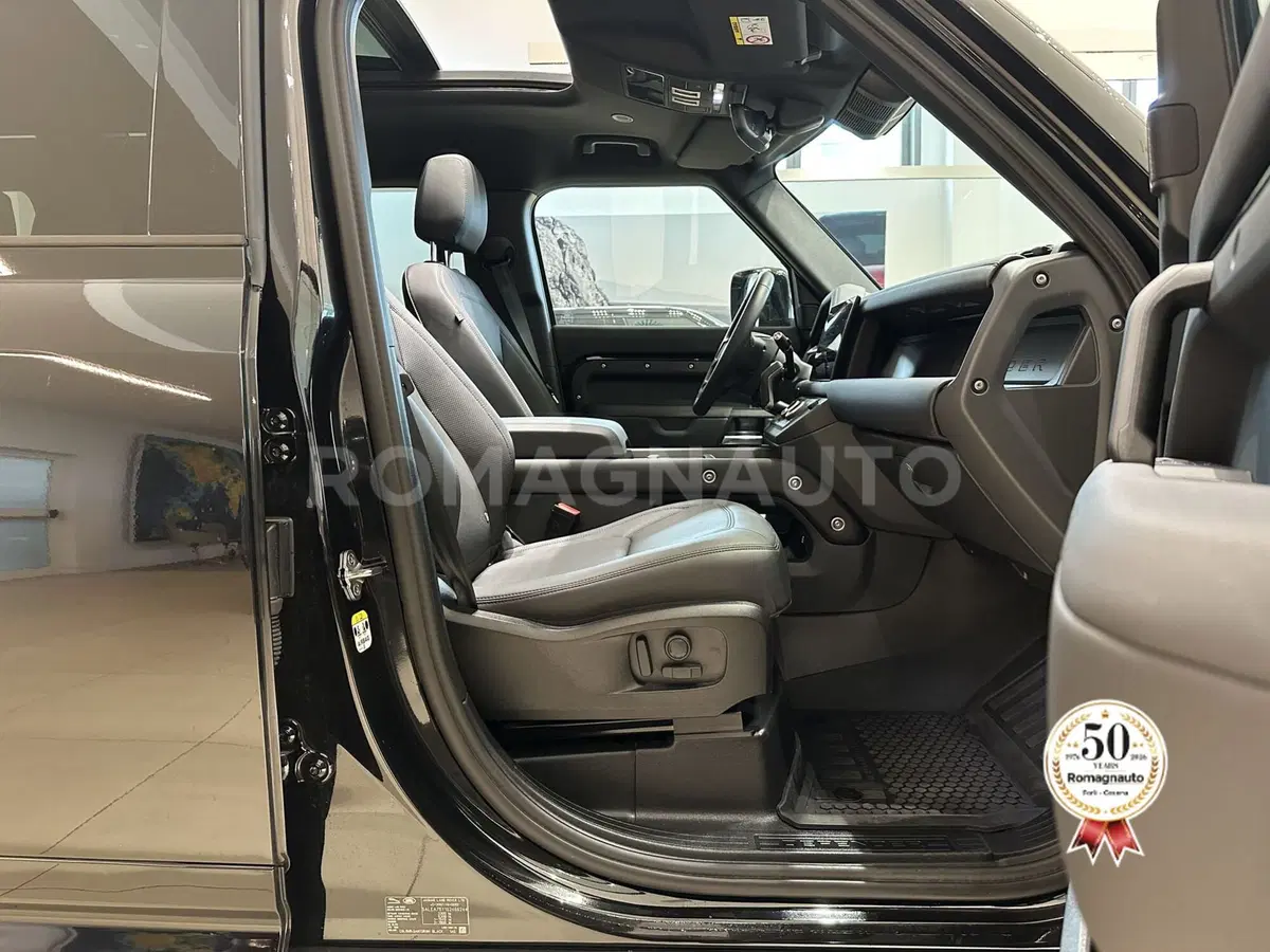 Land Rover Defender usata a Forlì-Cesena (10)