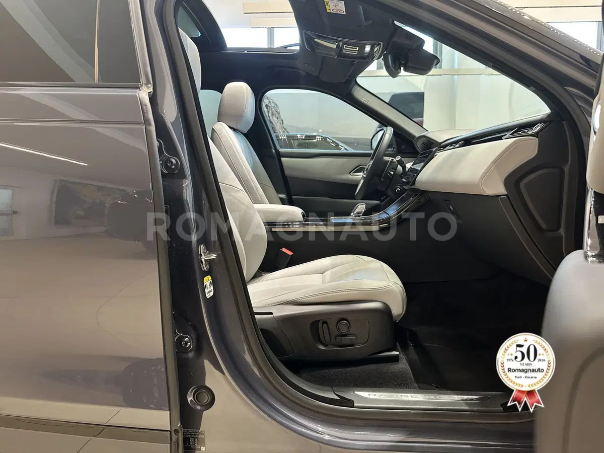 Land Rover Range Rover Velar usata a Forlì-Cesena (10)