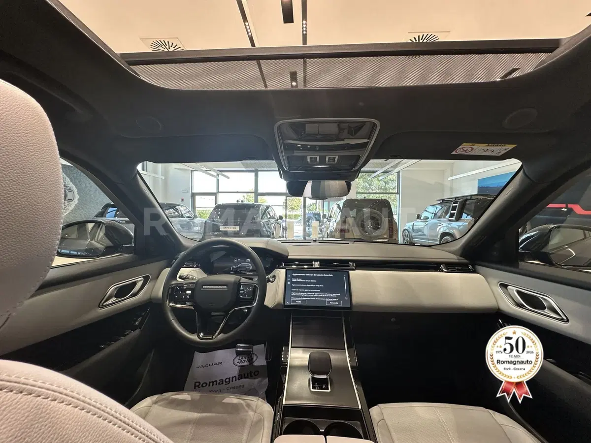 Land Rover Range Rover Velar usata a Forlì-Cesena (13)