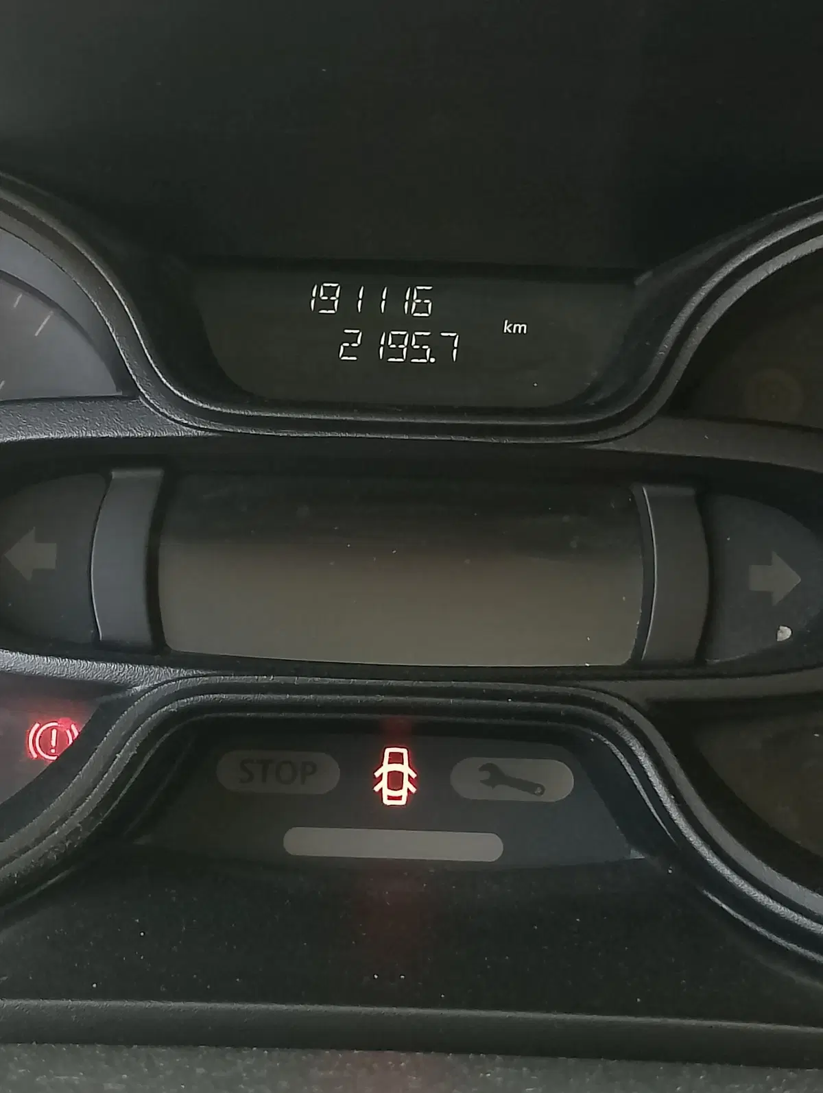 Nissan NV300 Furgone usata a Modena (14)