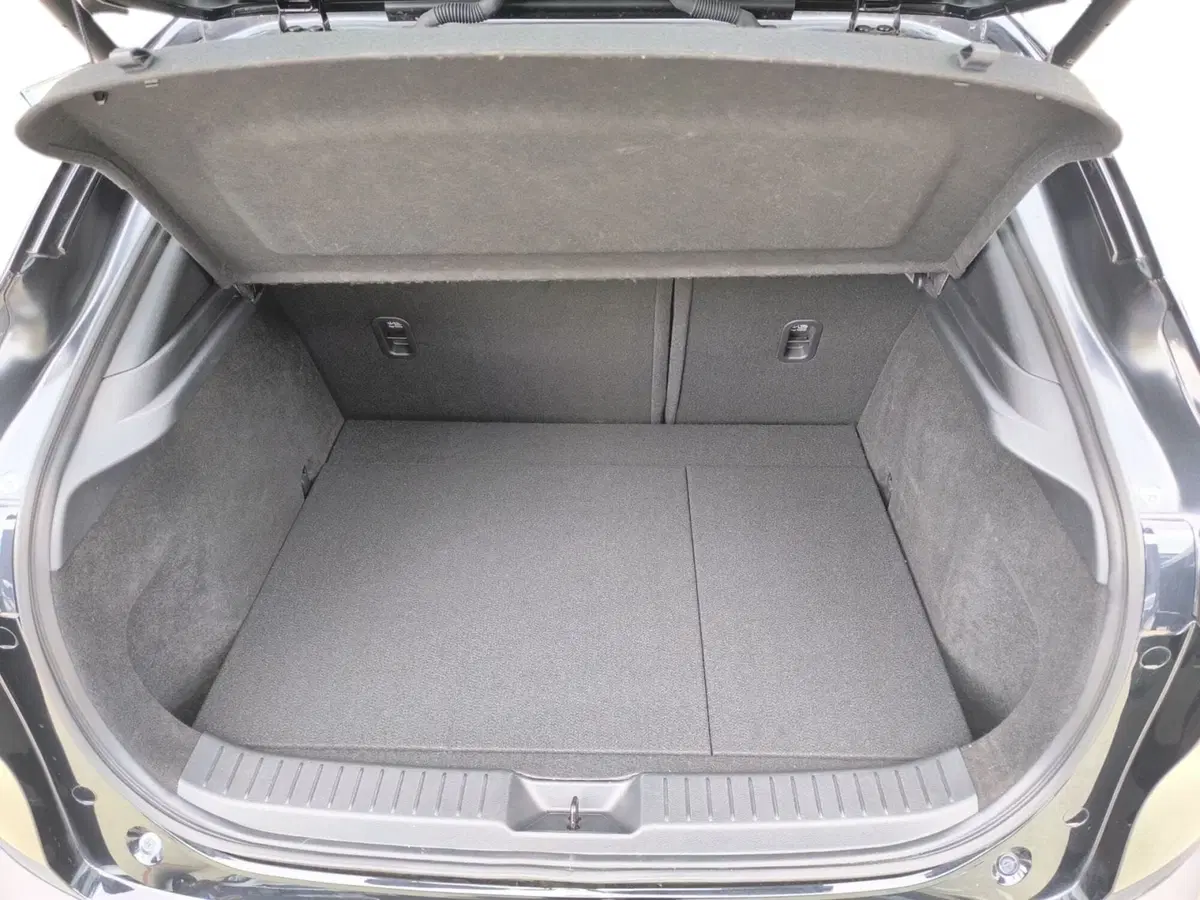 Mazda CX-30 usata a Udine (15)