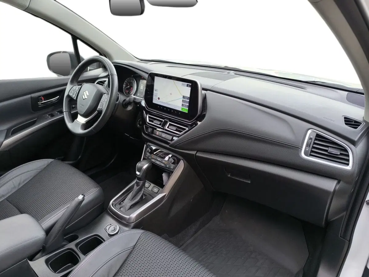 Suzuki S-Cross usata a Udine (13)