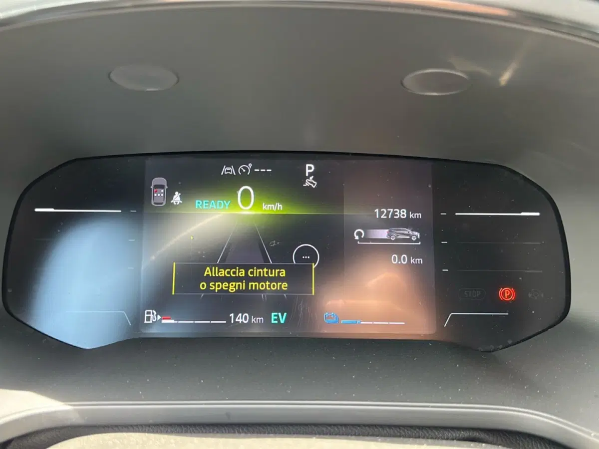 Renault Symbioz usata a Roma (15)