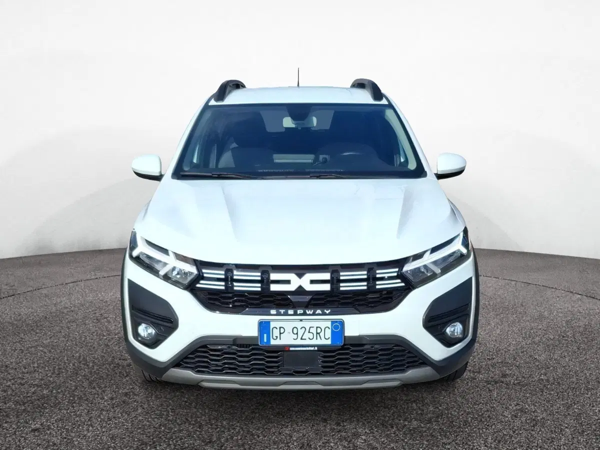 Dacia Sandero Stepway usata a Latina (6)