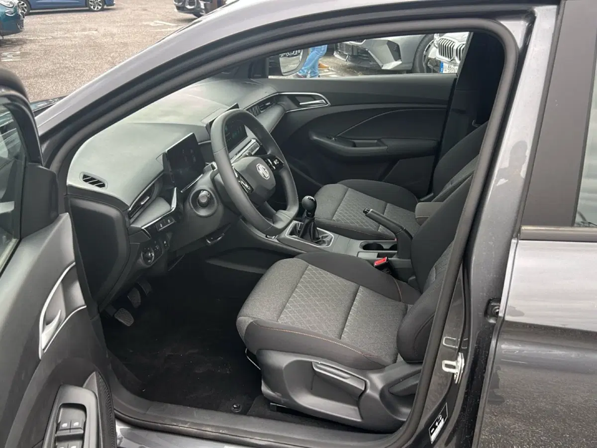 Mg MG3 nuova a Roma (13)