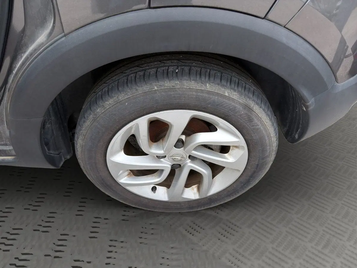 Opel Crossland X usata a Macerata (9)